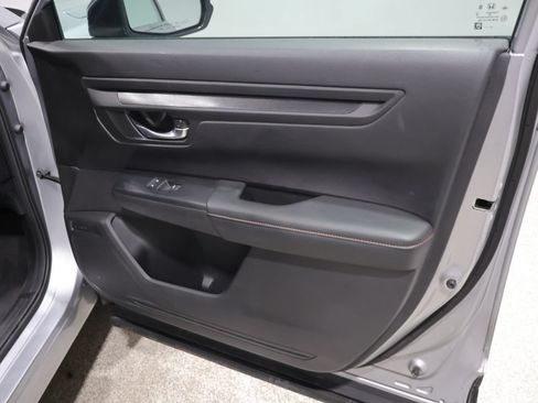 Used 2024 Honda CR-V Sport image 25