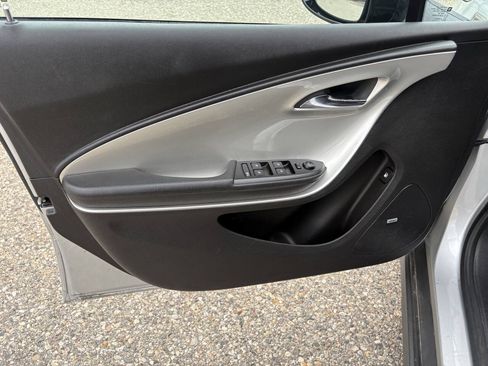 Used 2014 Chevrolet Volt Premium w/ Premium Trim Package FWD image 26