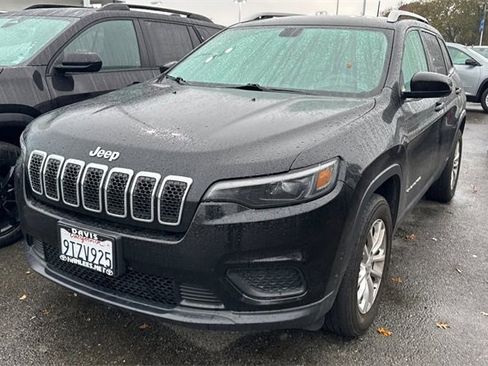Used 2020 Jeep Cherokee Latitude image 5