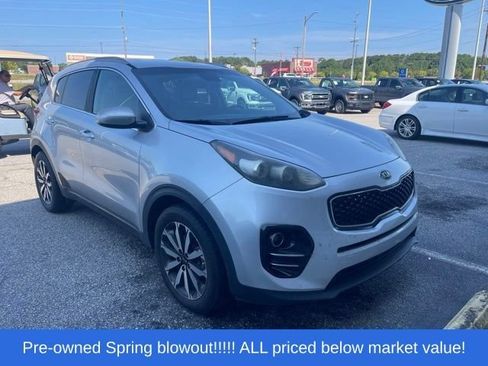 Used 2017 Kia Sportage EX FWD image 3