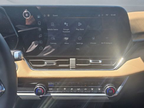 New 2025 Chevrolet Equinox ACTIV w/ Safety and Technology Package image 13