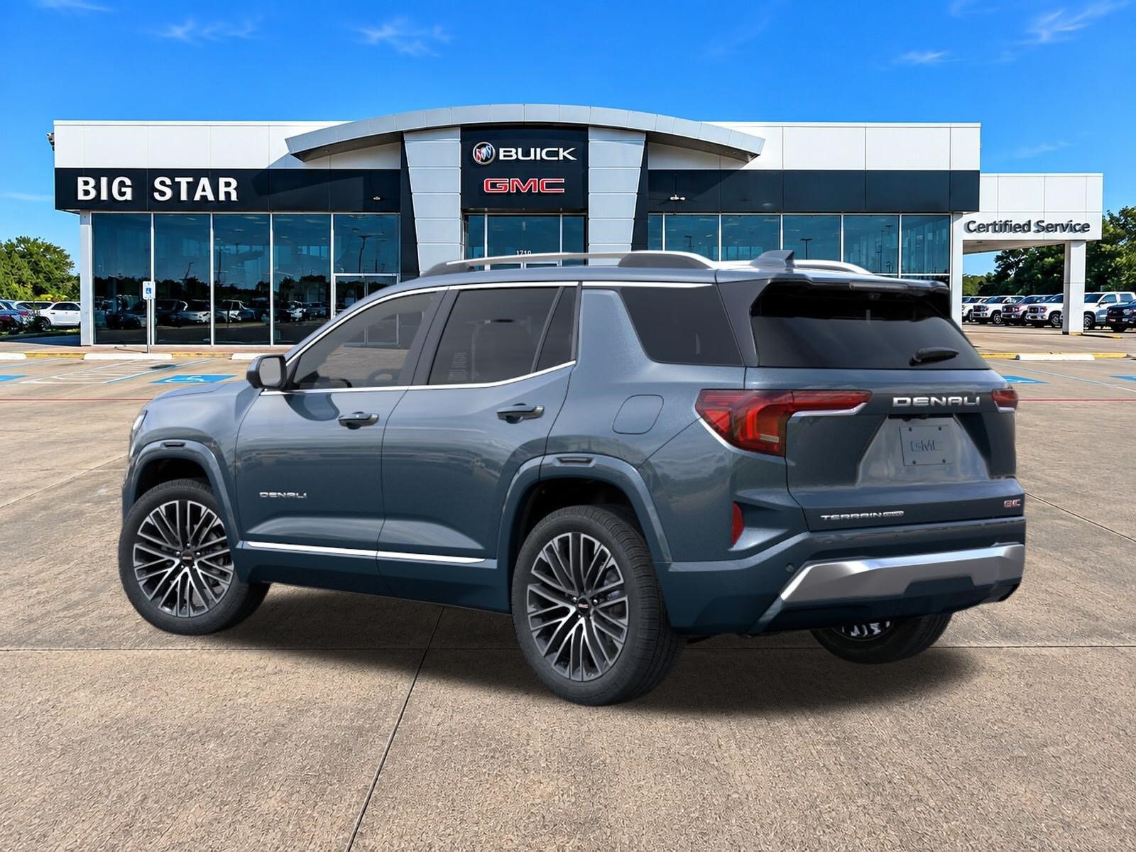 New 2027 GMC Terrain Denali w/ LPO, Floor Liner Package AWD/4WD image 3