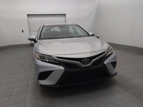 Used 2018 Toyota Camry SE FWD image 14