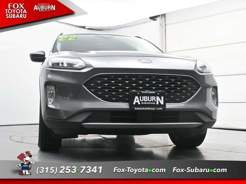 Used 2022 Ford Escape SEL w/ Technology Package FWD image 21