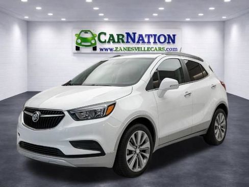 Used 2019 Buick Encore Preferred FWD image 1