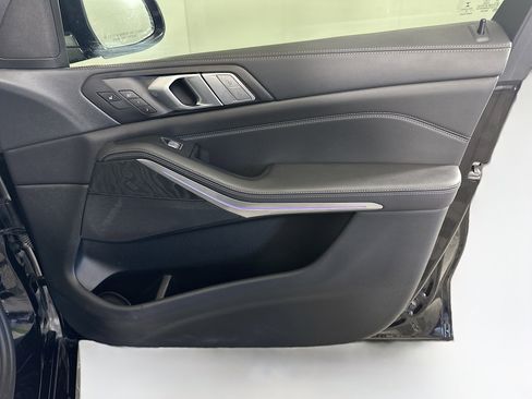 Used 2020 BMW X7 xDrive40i w/ Luxury Seating Package image 35