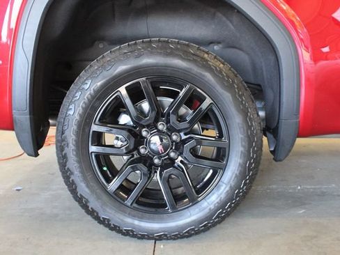 Used 2024 GMC Sierra 1500 Elevation AWD/4WD image 19