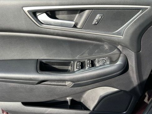 Certified 2019 Ford Edge SEL w/ Equipment Group 201A image 12