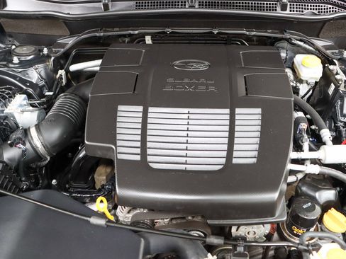 Used 2023 Subaru Forester Premium AWD/4WD image 29