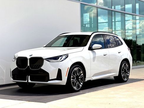 New 2026 BMW X3 xDrive30 w/ M Sport Package image 9