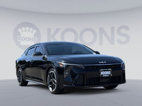 Used 2025 Kia K4 GT-Line w/ GT-Line Premium Package FWD image 10