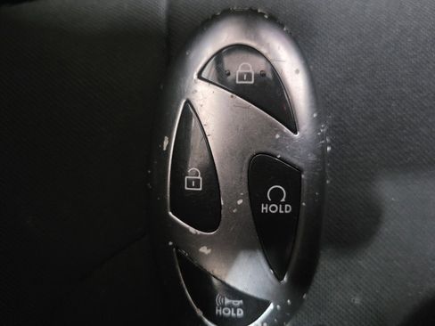 Used 2024 Hyundai Elantra SEL FWD image 32