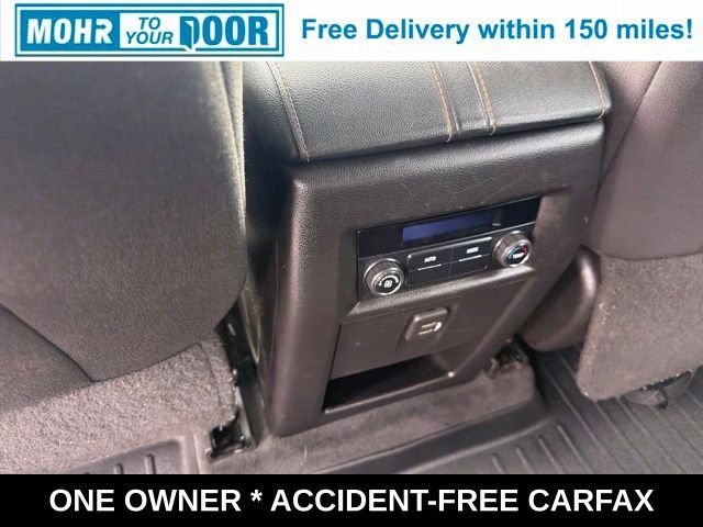 Used 2021 Chevrolet Traverse LT FWD image 43