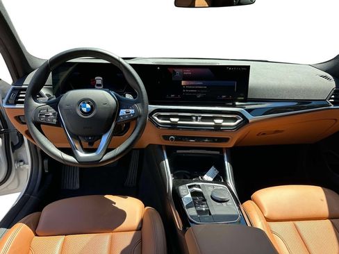 Used 2023 BMW 330i xDrive Sedan w/ Premium Package AWD/4WD image 11