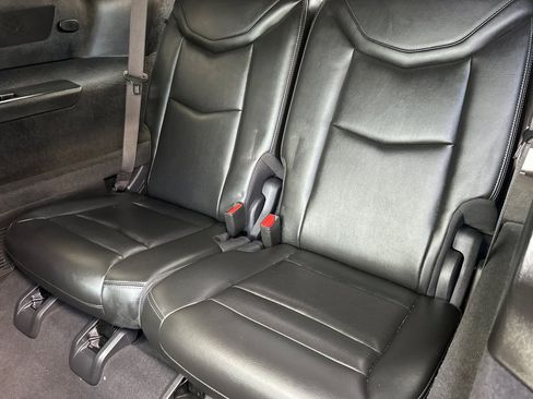 Certified 2024 Cadillac XT6 Premium Luxury image 19