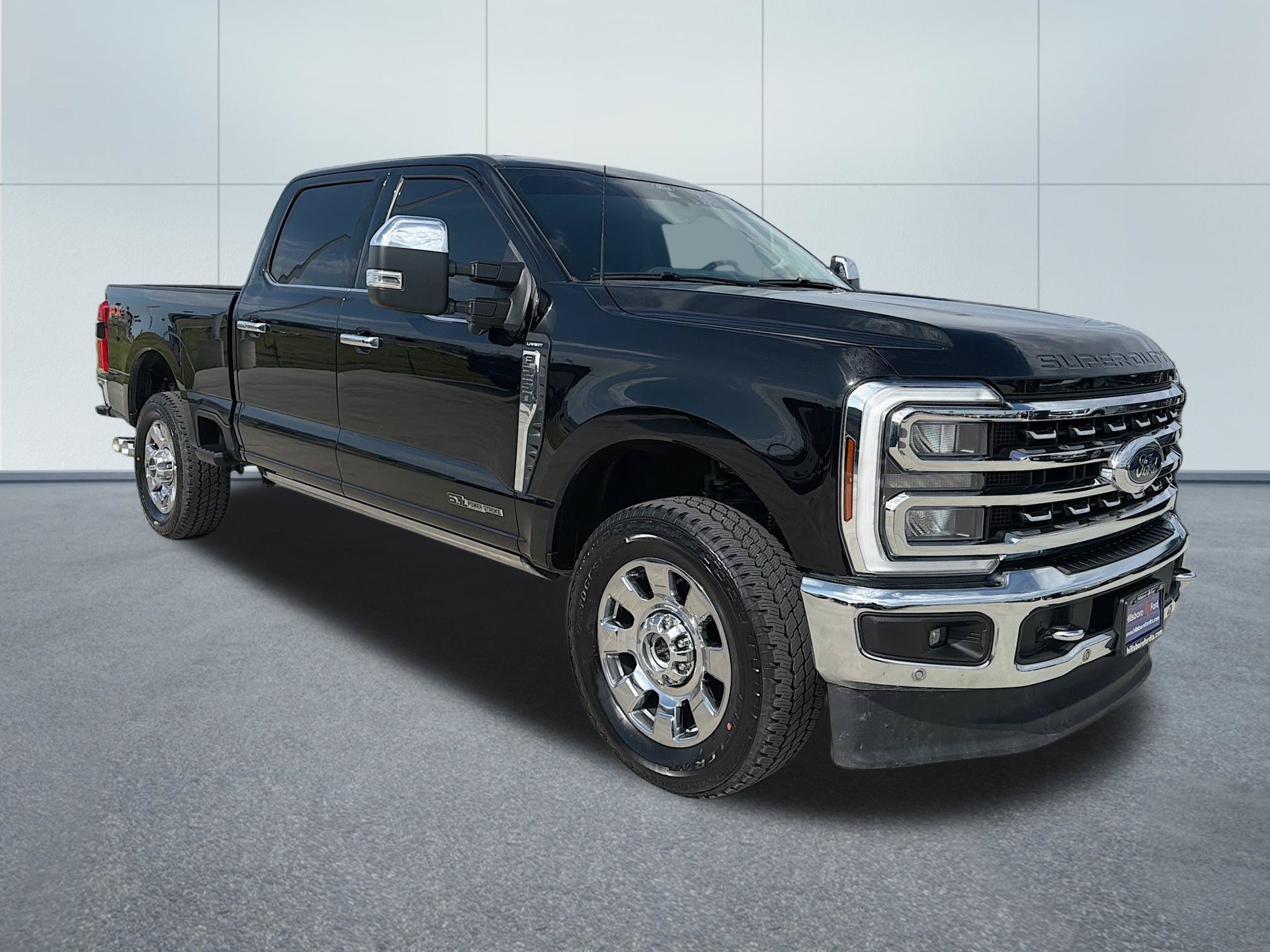Certified 2024 Ford F250 Lariat w/ Lariat Ultimate Package AWD/4WD image 3