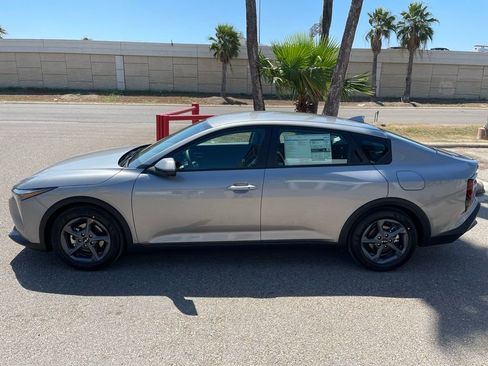 New 2026 Kia K4 LXS image 4