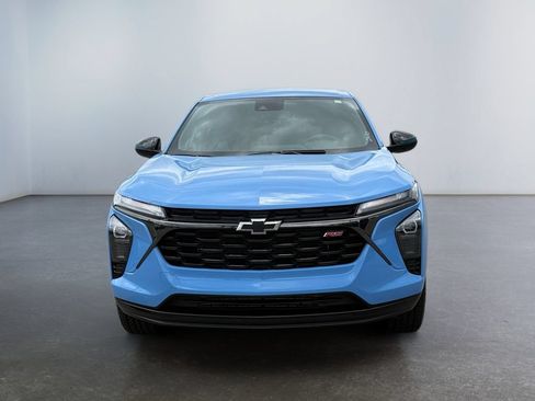 Used 2024 Chevrolet Trax RS w/ Driver Confidence Package FWD image 8