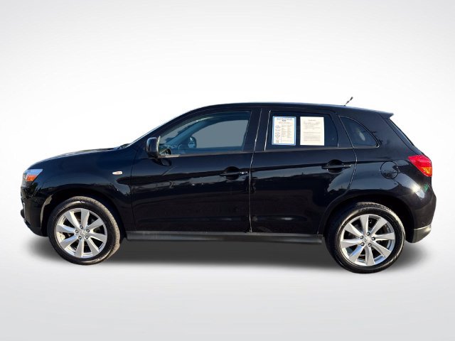 Used 2015 Mitsubishi Outlander Sport ES AWD/4WD image 2