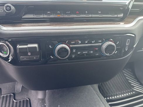 New 2026 Chevrolet Silverado 1500 LT image 13