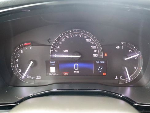 Used 2017 Cadillac XT5 Luxury w/ Driver Awareness Package FWD image 25