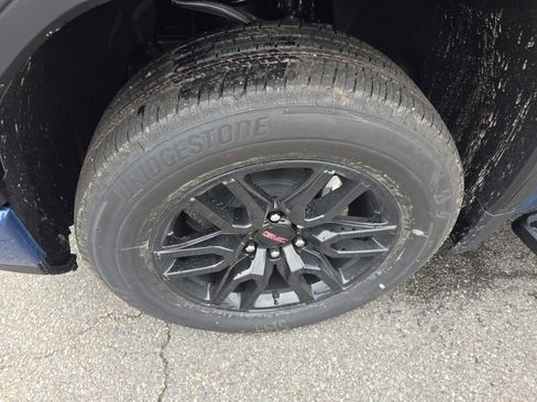 New 2026 GMC Sierra 1500 Elevation w/ Elevation Premium Package image 11