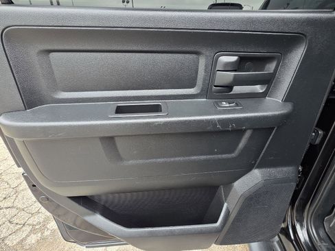 Used 2016 RAM 1500 Express w/ Black Ram 1500 Express Group AWD/4WD image 30