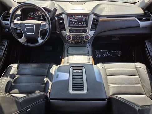 Used 2019 GMC Yukon XL Denali w/ Denali Ultimate Package image 22