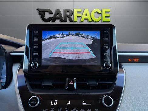 Used 2020 Toyota Corolla LE FWD image 27