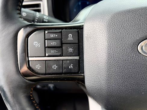 Used 2024 Ford F250 Platinum w/ FX4 Off-Road Package AWD/4WD image 26