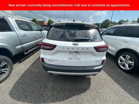 Used 2023 Ford Escape Active AWD/4WD image 9