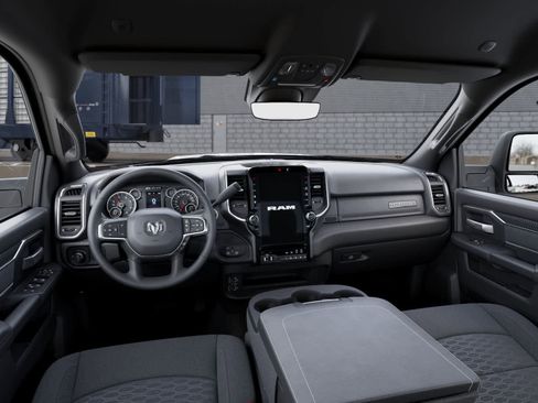 New 2026 RAM 2500 Big Horn AWD/4WD image 8