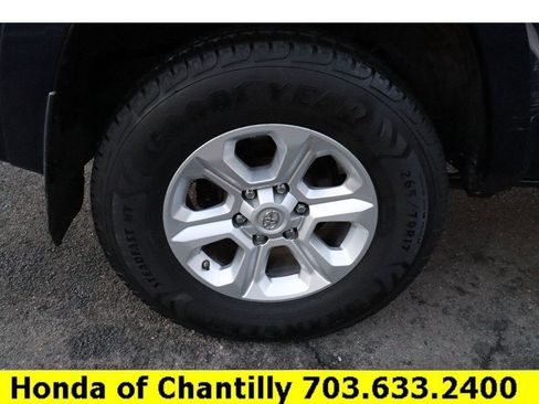 Used 2019 Toyota 4Runner SR5 image 29