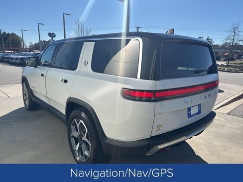 Used 2024 Rivian R1S Adventure image 5