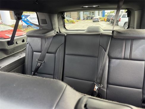 Used 2025 Chevrolet Suburban RST w/ Sun And Tow Package image 10