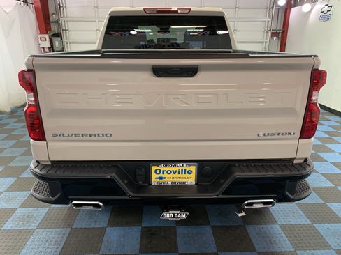 New 2026 Chevrolet Silverado 1500 Custom Trail Boss AWD/4WD image 4