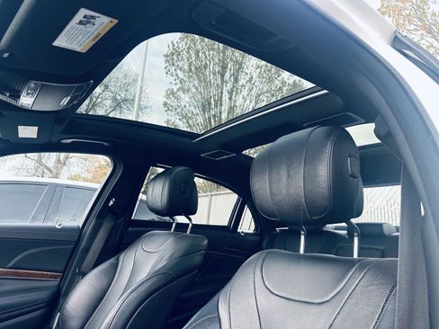 Used 2015 Mercedes-Benz S 550 4MATIC Sedan image 7