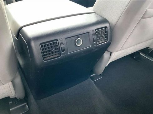 Used 2013 Toyota Tundra 2WD CrewMax w/ Tow Pkg image 34