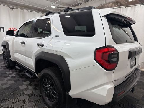 Used 2025 Toyota 4Runner SR5 image 4