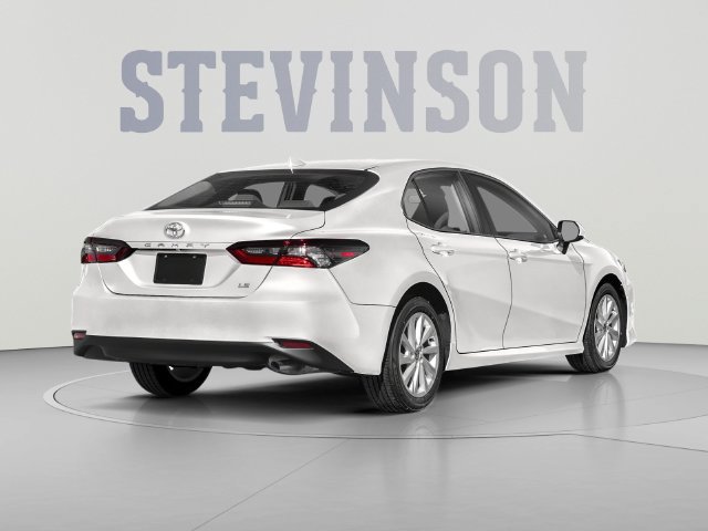 Used 2023 Toyota Camry LE FWD image 2