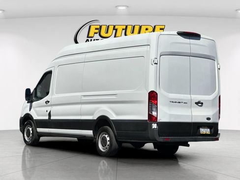 Certified 2023 Ford Transit 250 148 High Roof Extended RWD image 5