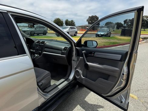 Used 2011 Honda CR-V SE image 17