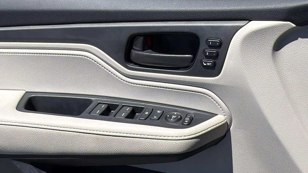 New 2026 Honda Odyssey Sport-L image 22