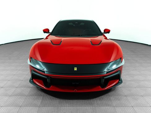 Certified 2025 Ferrari 12Cilindri RWD image 14