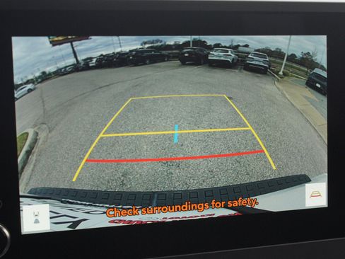 Used 2025 Toyota 4Runner TRD Off-Road image 23