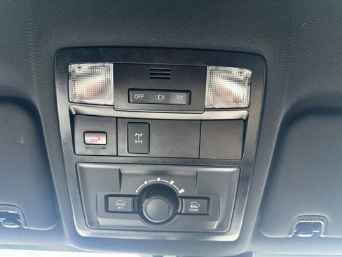 Used 2023 Toyota Tacoma TRD Off-Road AWD/4WD image 18