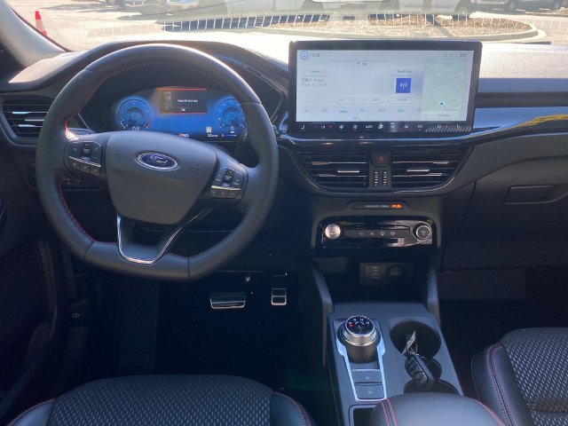 Used 2024 Ford Escape ST-Line Select w/ Tech Pack #2 AWD/4WD image 8