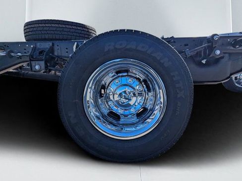 New 2026 RAM 3500 Tradesman w/ Chrome Appearance Group A AWD/4WD image 6