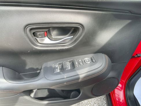 Used 2024 Honda HR-V Sport image 13