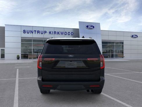 New 2026 Ford Expedition Tremor image 6